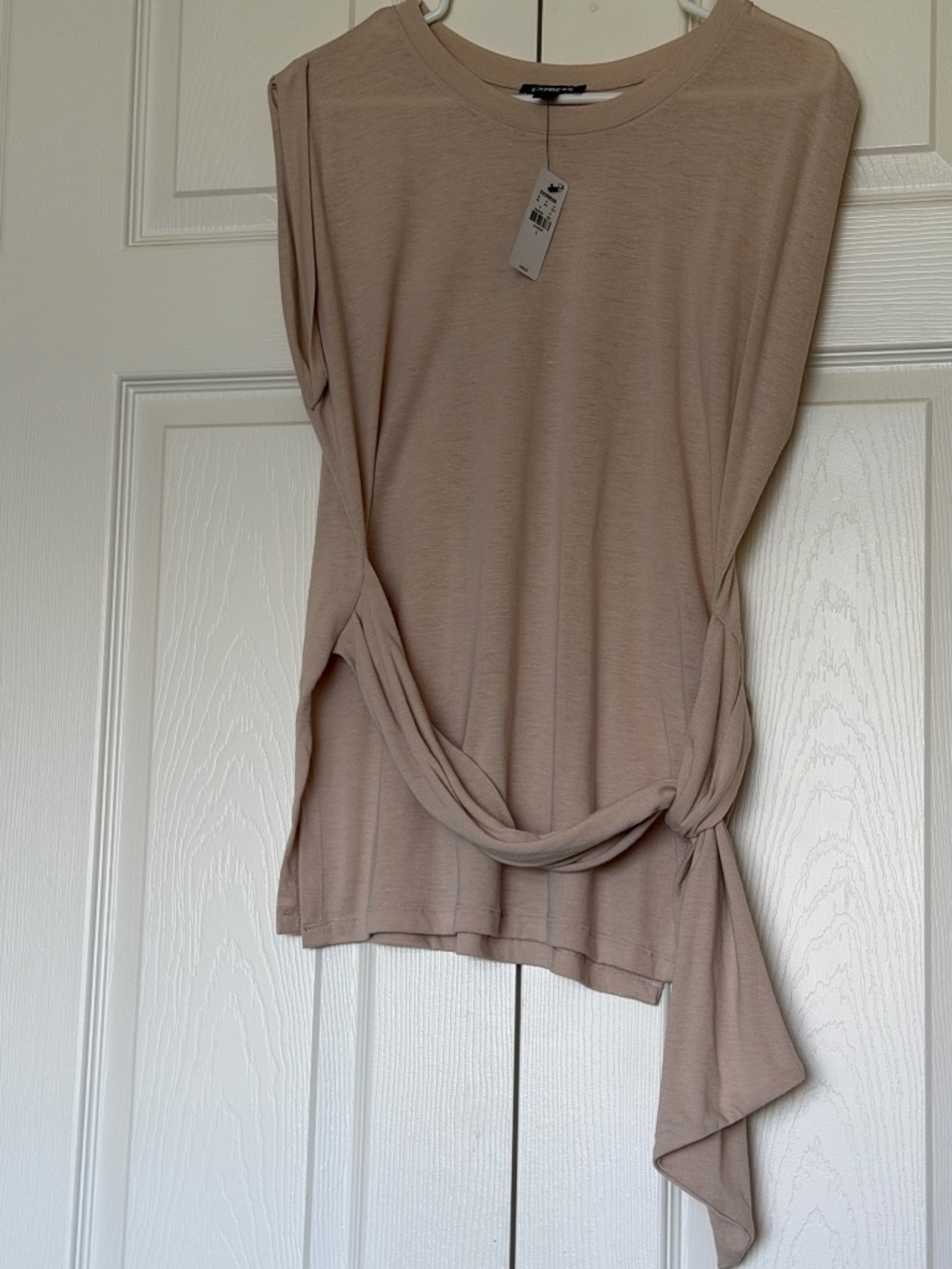 Express Cap sleeve tank NWT